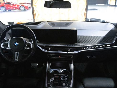 Used 2024 BMW X7 M60i w/ Executive Package AWD/4WD image 17