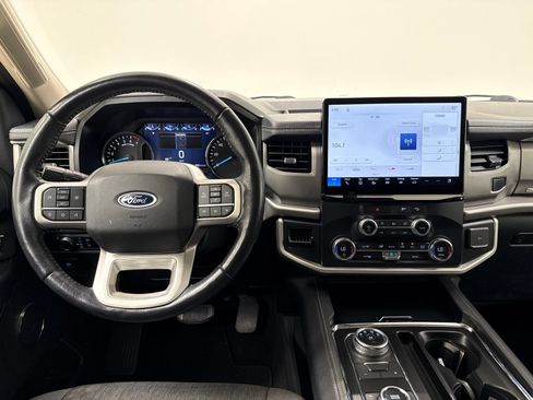 Used 2022 Ford Expedition XLT AWD/4WD image 33