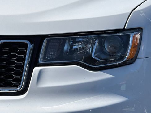 Used 2017 Jeep Grand Cherokee Limited RWD image 49