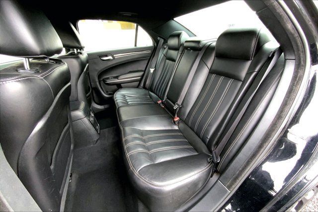 Used 2019 Chrysler 300 S RWD image 24