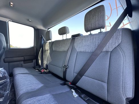 New 2025 Ford F350 XLT image 24