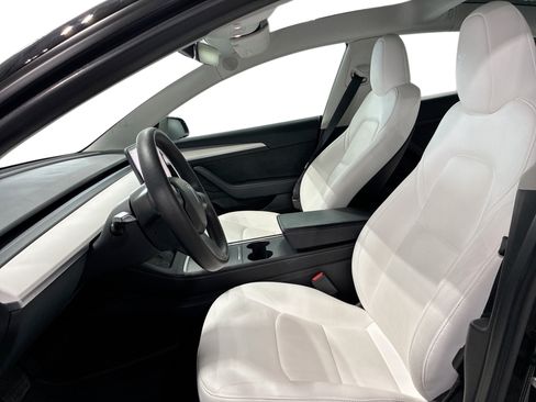Certified 2023 Tesla Model 3 Long Range AWD/4WD image 9
