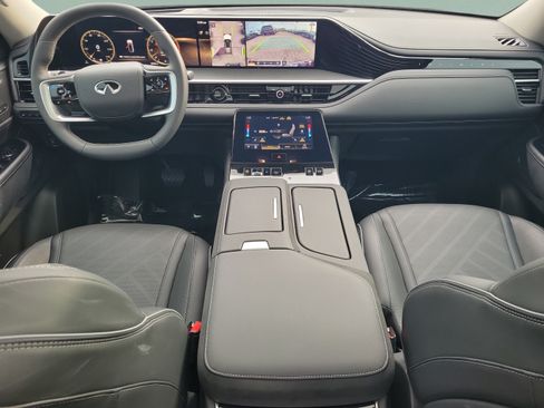 Certified 2026 INFINITI QX80 Luxe w/ Cargo Package AWD/4WD image 5