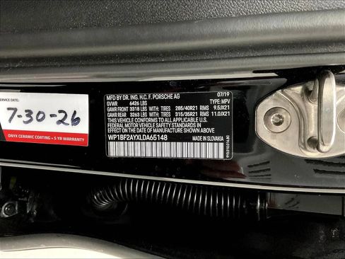 Used 2020 Porsche Cayenne Turbo AWD/4WD image 30