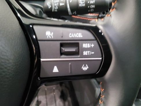 Used 2025 Honda HR-V Sport image 34