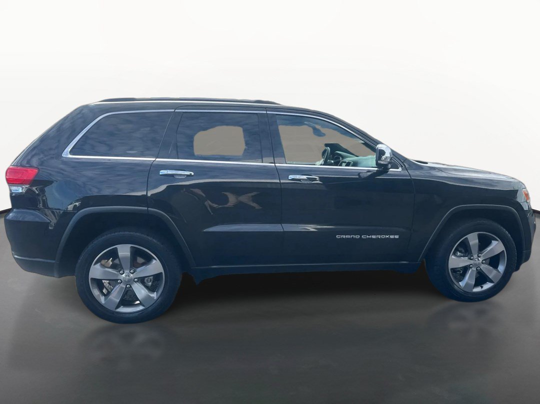 Used 2015 Jeep Grand Cherokee Limited w/ Trailer Tow Group IV AWD/4WD image 2