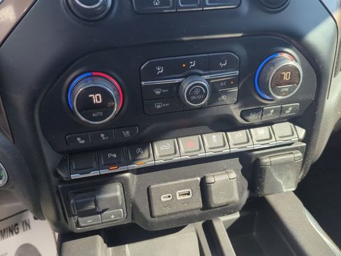 Used 2019 Chevrolet Silverado 1500 High Country AWD/4WD image 30