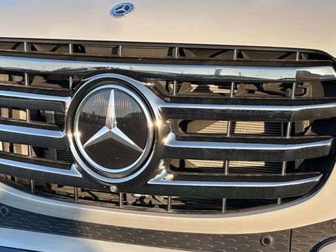 Certified 2024 Mercedes-Benz GLS 450 4MATIC image 6