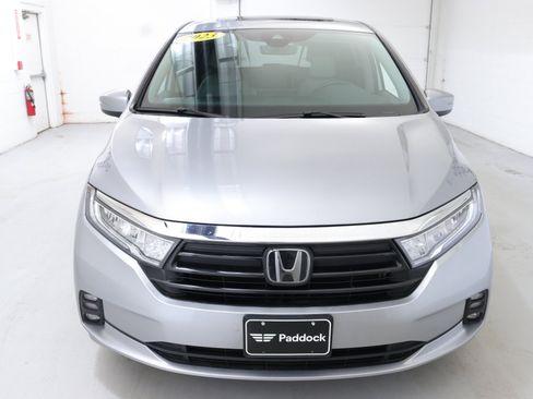 Used 2023 Honda Odyssey EX-L image 2
