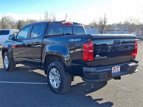 Certified 2022 Chevrolet Colorado LT w/ LT Convenience Package image 4