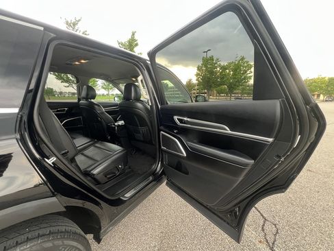 Used 2020 Kia Telluride LX FWD image 12