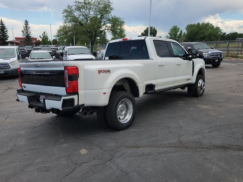 New 2026 Ford F450 Platinum w/ FX4 Off-Road Package AWD/4WD image 6