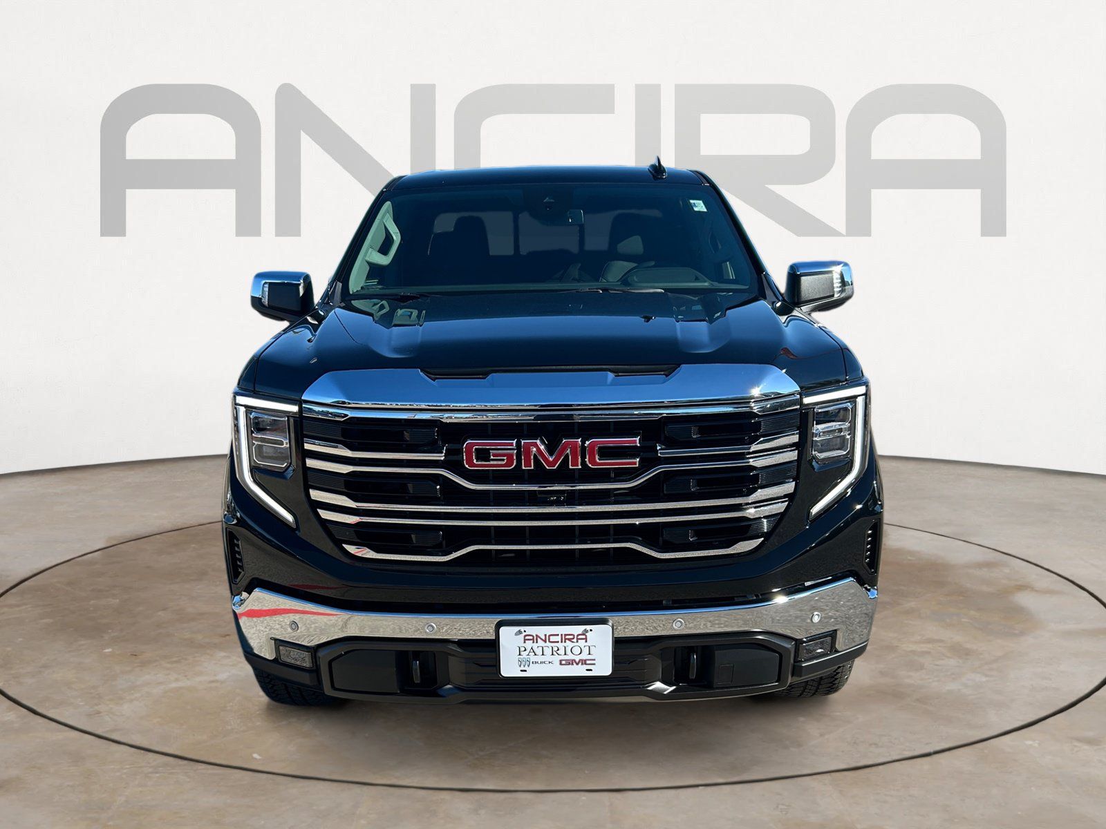 Used 2026 GMC Sierra 1500 SLT AWD/4WD image 5