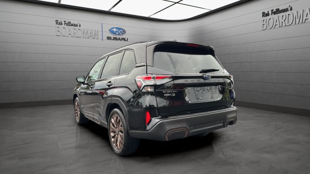 Used 2025 Subaru Forester Sport AWD/4WD image 7