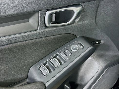 Certified 2024 Honda Civic Sport image 17