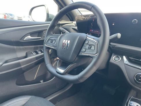 Used 2025 Buick Envista Preferred w/ Convenience I Package image 29