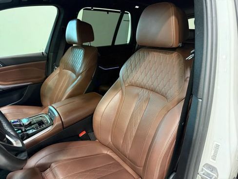 Used 2021 BMW X5 xDrive40i w/ Executive Package AWD/4WD image 24