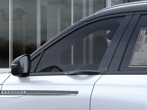 New 2026 Lincoln Nautilus Reserve image 20