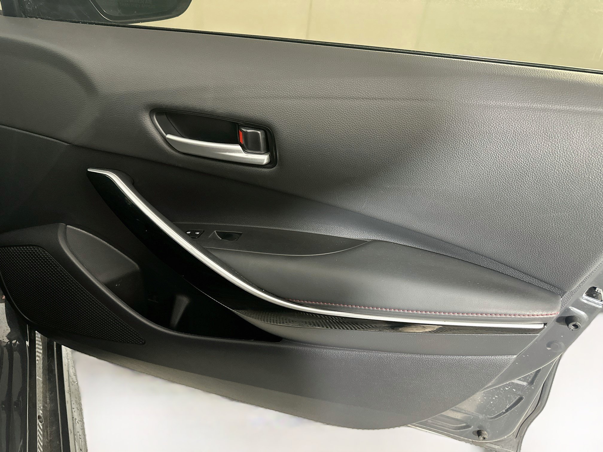 Used 2024 Toyota Corolla XSE FWD image 31