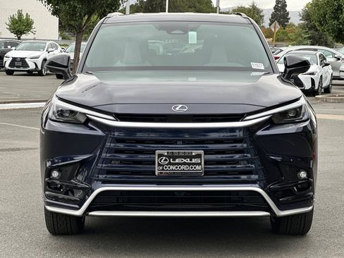 New 2026 Lexus TX 500h AWD image 6