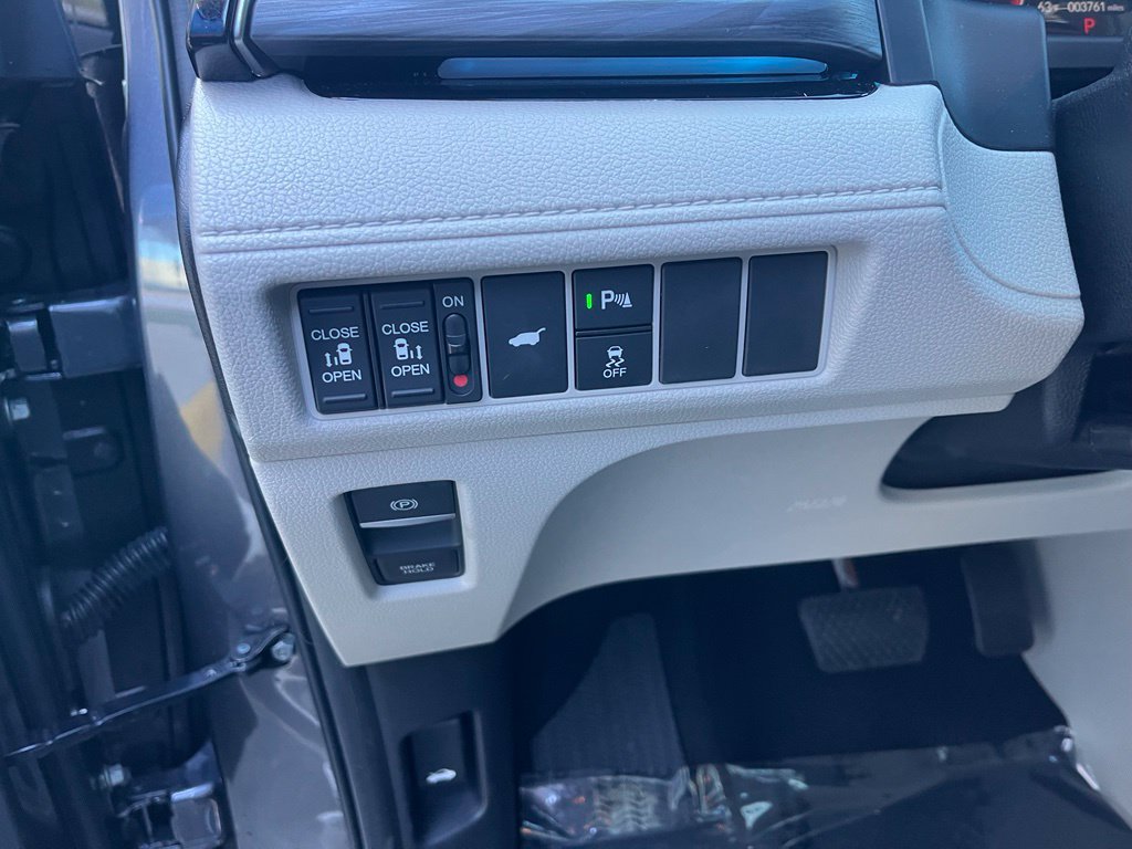 Used 2026 Honda Odyssey Elite image 38