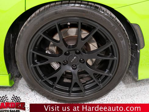 Used 2017 Dodge Charger R/T RWD image 10