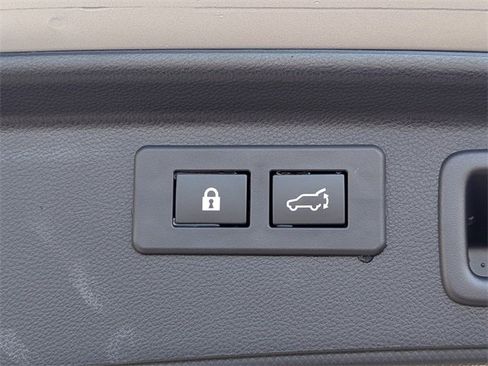 Used 2024 Subaru Forester Wilderness w/ Wilderness Package image 15