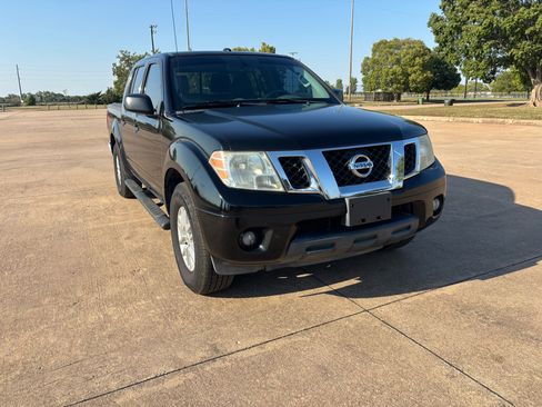 Used 2015 Nissan Frontier SV w/ SV Value Truck Package image 33