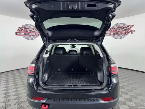 Used 2018 Jeep Compass Trailhawk w/ Leather Interior Group image 29