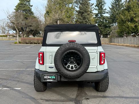 Used 2022 Ford Bronco Outer Banks image 5