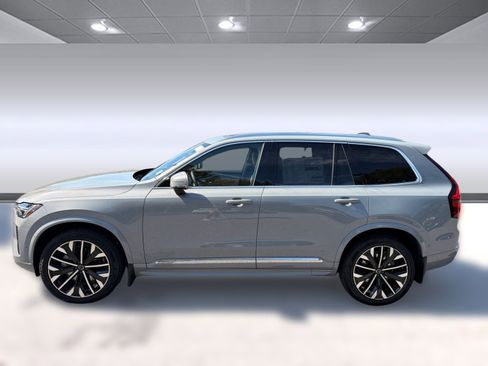 New 2026 Volvo XC90 B6 Plus w/ Protection Package image 2