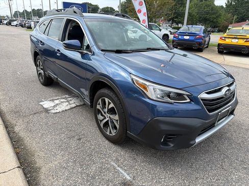 Used 2022 Subaru Outback Limited AWD/4WD image 5