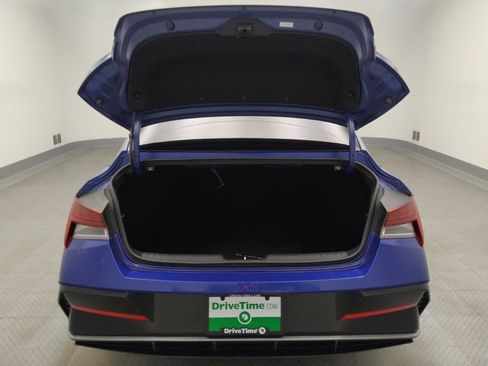 Used 2025 Hyundai Elantra SEL image 29