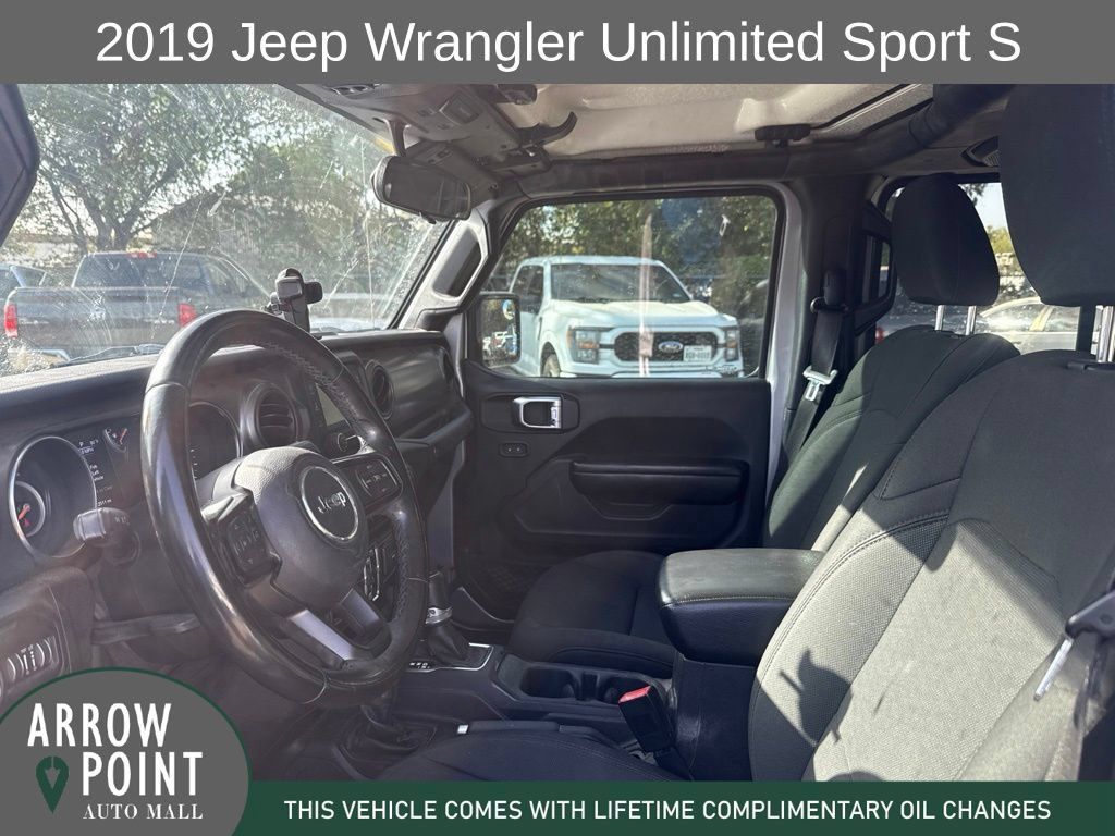 Used 2019 Jeep Wrangler Unlimited Sport S AWD/4WD image 8