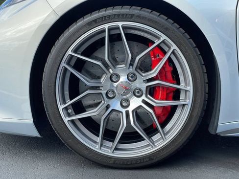 Used 2023 Chevrolet Corvette Z06 w/ Stealth Interior Trim Package RWD image 4