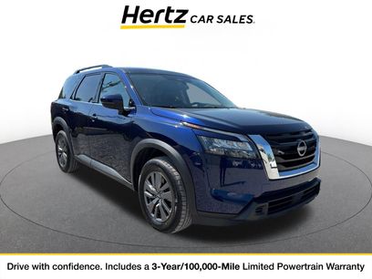 Used 2025 Nissan Pathfinder SV