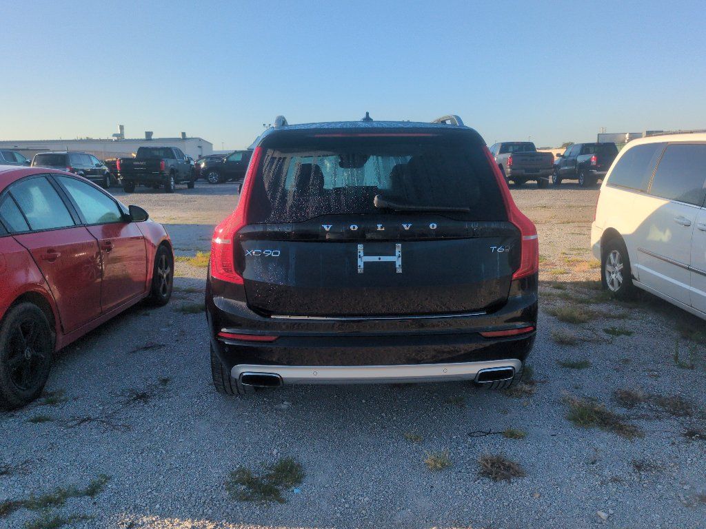 Used 2019 Volvo XC90 T6 Momentum w/ Advanced Package AWD/4WD image 5