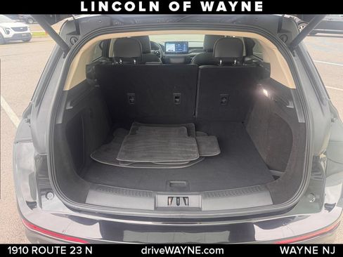 Certified 2024 Lincoln Corsair Reserve w/ Equipment Group 201A AWD/4WD image 7