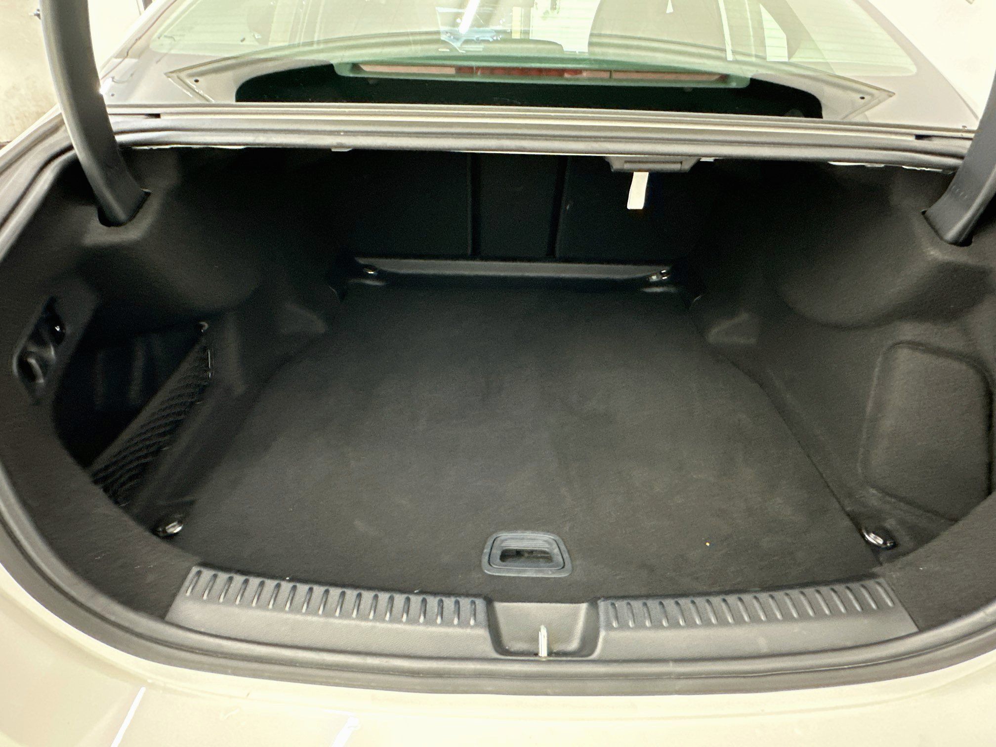 Used 2025 Mercedes-Benz E 350 4MATIC Sedan w/ Winter Package image 30