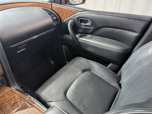 Used 2019 INFINITI QX80 Luxe w/ 22" Wheel Package image 8