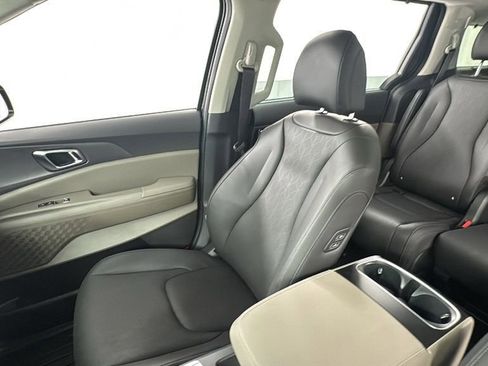 New 2026 Kia Carnival SX FWD image 13