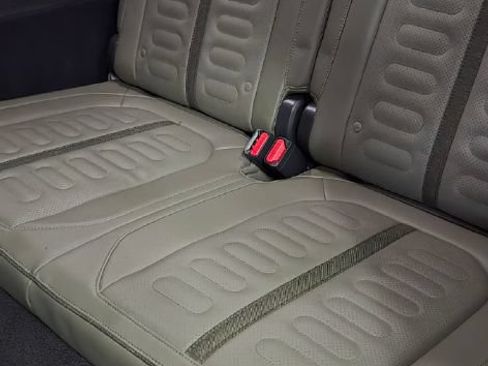 Used 2023 Rivian R1S Adventure AWD/4WD image 12
