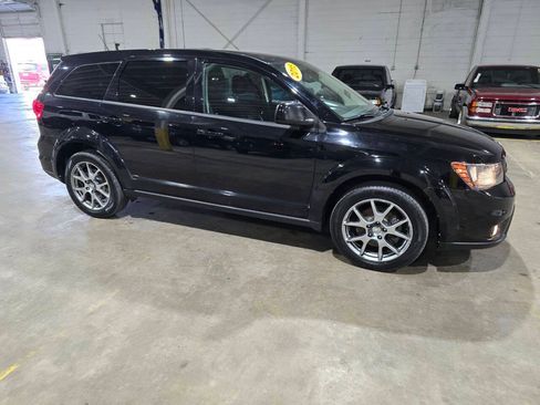 Used 2015 Dodge Journey R/T w/ Flexible Seating Group AWD/4WD image 15
