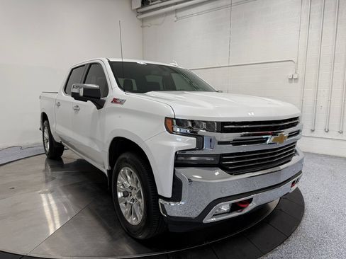 Used 2022 Chevrolet Silverado 1500 LTZ image 1