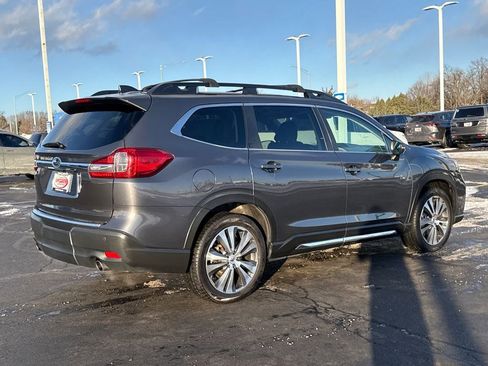 Used 2022 Subaru Ascent Limited w/ Popular Package #4 image 11