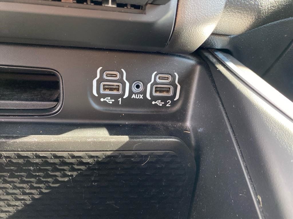 Used 2022 RAM 1500 Big Horn AWD/4WD image 13
