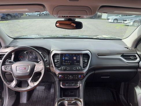 Used 2020 GMC Acadia AT4 w/ Driver Alert Package II AWD/4WD image 9