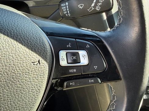 Used 2021 Volkswagen Tiguan SEL Premium R-Line image 23