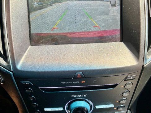Used 2016 Ford Edge Titanium w/ Technology Package FWD image 11