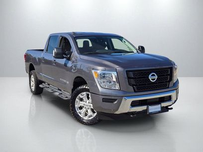 Used 2022 Nissan Titan SV